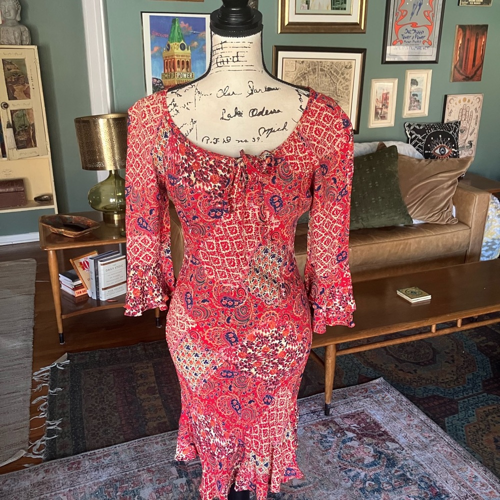 Sexy Red Bell-Sleeve Bohemian Dress